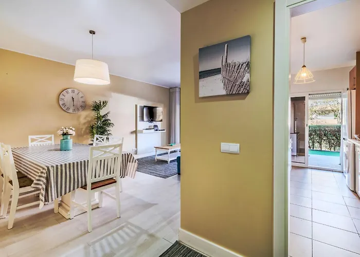 Lux Rocha By Interhome *