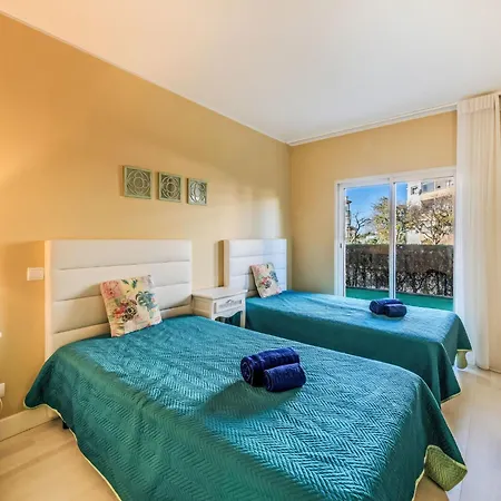 Lux Rocha By Interhome Daire